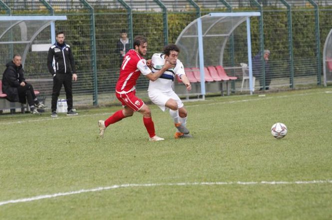 Il ritorno al "Necchi-Balloni" è amarissimo per il Real Forte Querceta, sconfitto di misura dal Lentigione