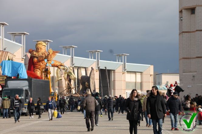 Laboratori di Cartapesta alla cittadella del Carnevale