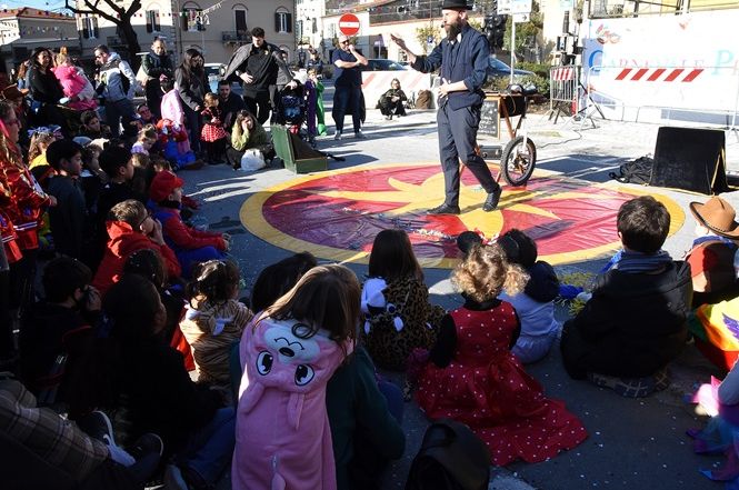 Carnevale Pietrasantino, carri e mascherate pronti all’esordio