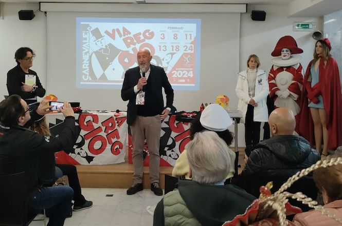 Internet premia Viareggio tra tutti i Carnevali
