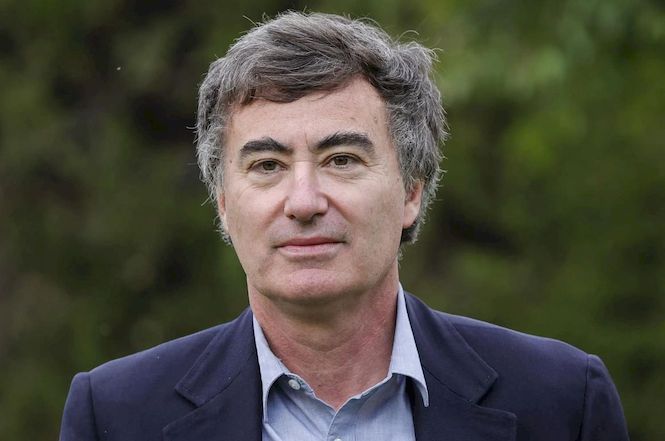 Si apre oggi il Caffè della Versilia con Malvaldi. Domani ospite Giorgio Zanchini