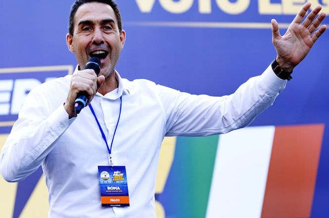 "Parliamone in Villa" con l'eurodeputato Roberto Vannacci