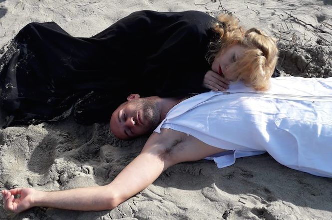 Al Caffè de La Versiliana presentazione del libro “Senza pregiudizio. Dove il cinema si fa riscatto” del regista Giuseppe Tesi