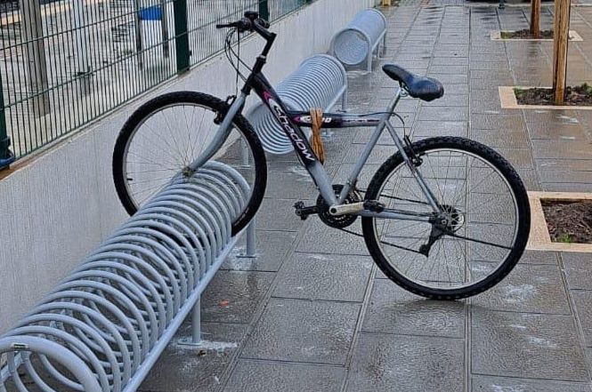 Seravezza contro l'abbandono delle biciclette: in arrivo nuove rastreliere