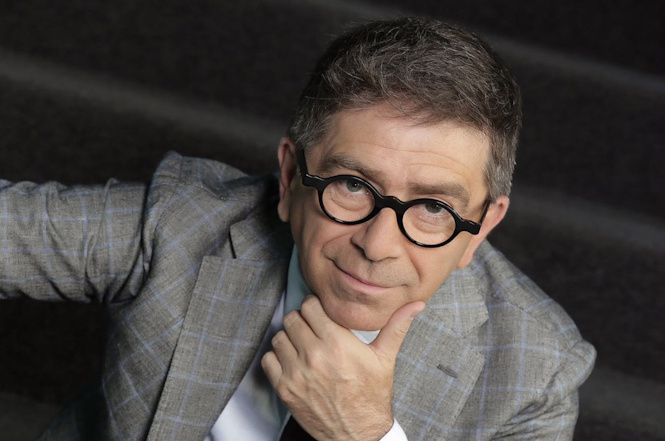 Pino Strabioli domenica alla Versiliana intervistato da Sallusti