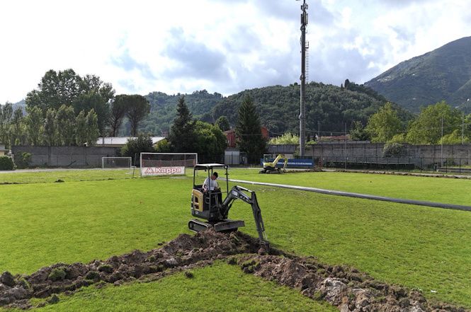 Nuovo manto erboso per lo Stadio Comunale di Camaiore
