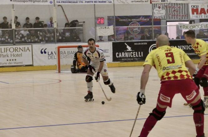 Forte dei Marmi eliminato in semifinale scudetto. Il tricolore se lo giocherà il Lodi, contro una fra Bassano e Trissino