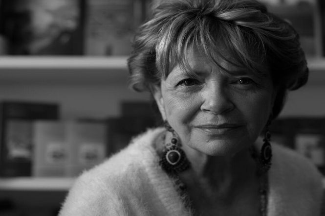 "L’amore non sceglie". Il libro di Laura Ephrikian a Villa Bertelli