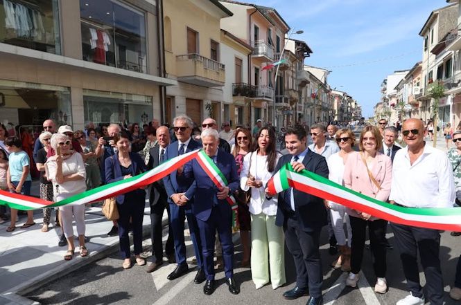 Inaugurata questa mattina a Viareggio "la nuova" via Mazzini