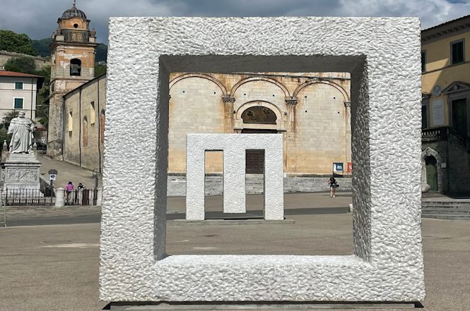 Pietrasanta si candida ufficialmente a Capitale italiana dell'arte contemporanea 2027