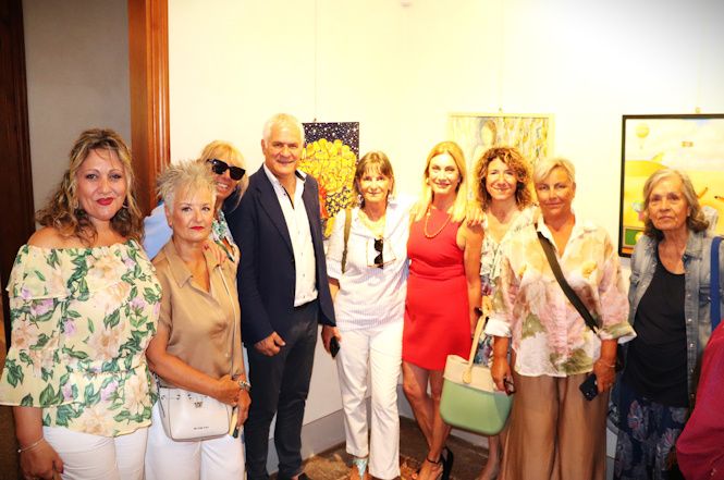 Inaugurata la nuova mostra a Villa Argentina, omaggio a Italo Calvino