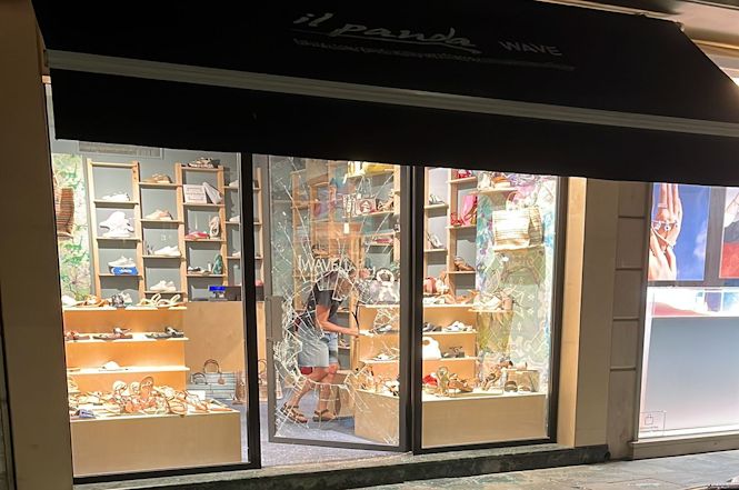 Ancora spaccate a Viareggio, ormai è allarme e non solo per i commercianti