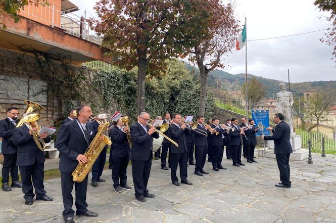 “Il giro del mondo in 7 note”, domani nel Chiostro di Sant'Agostino