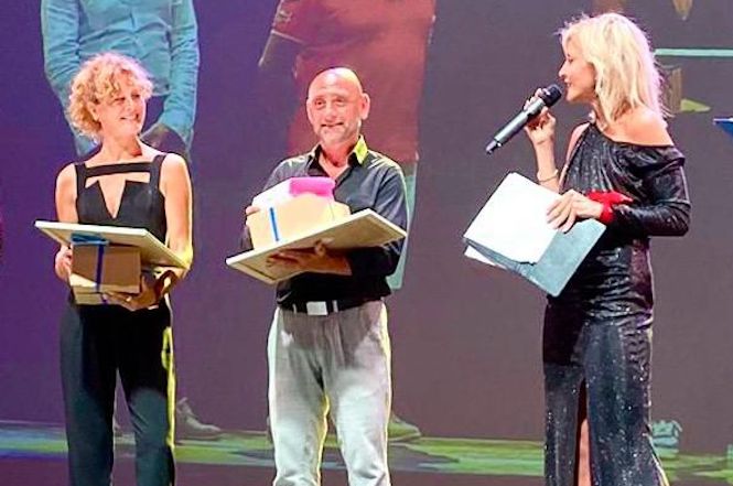 Marianella Bargilli riceve il Premio Costa degli Etruschi al Castello Pasquini