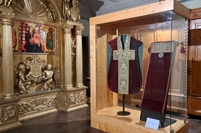 Sandro Botticelli ha "firmato" la pianeta liturgica conservata nella Collegiata di San Martino