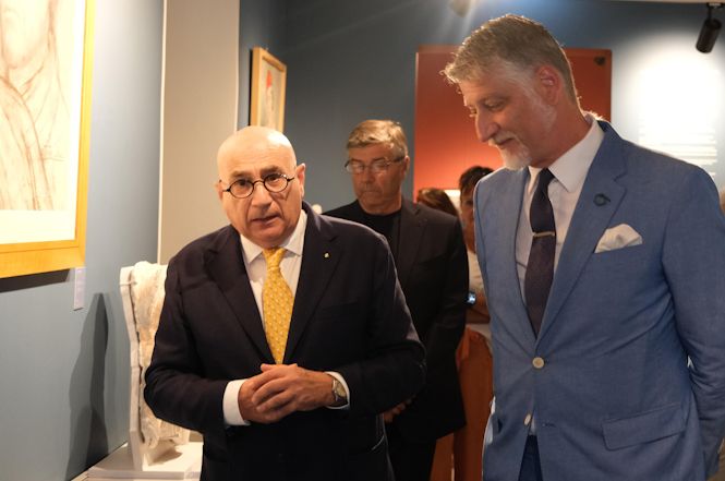 Il Ministro della Cultura Giuli  in visita al Museo di Arte Moderna Quarto Platano