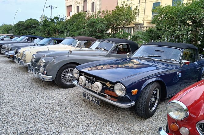 Grand Hotel Royal - Da Viareggio alla Corsica in auto d'epoca