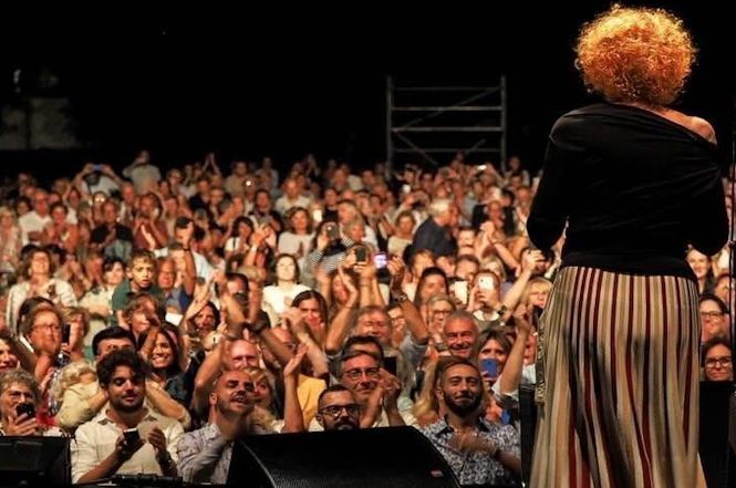 Tutta la Versilia in lutto per la scomparsa di Ornella Vanoni