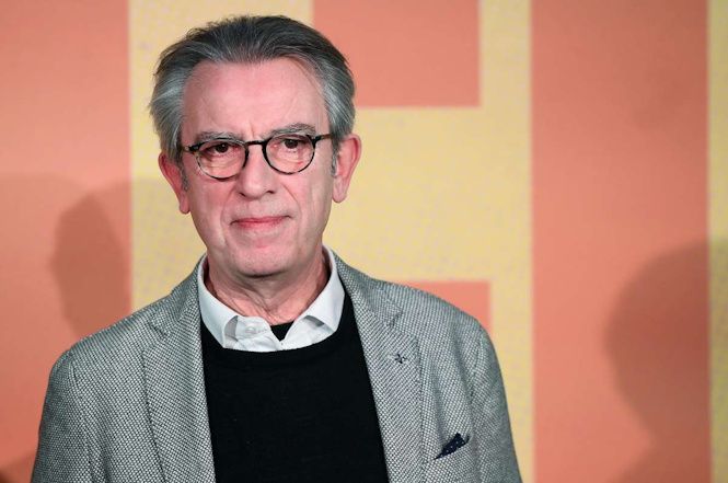 Domani sera si apre la stagione teatrale di Pietrasanta con "Il medico dei pazzi"