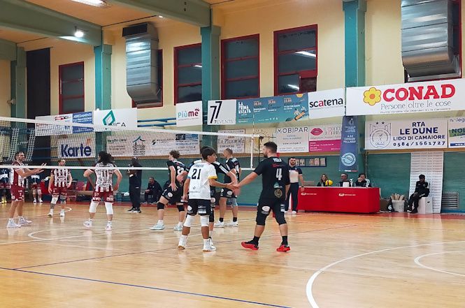 Volley, l'Upc chiude l'anno sul campo di Castelfranco di Sotto