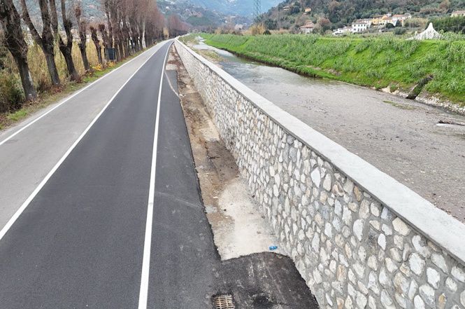 A Camaiore conclusi i lavori tra la Rotonda Gentileschi e il Ponte di Sasso