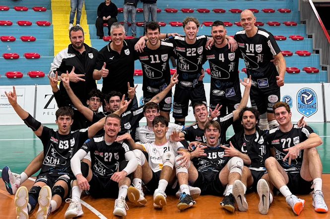 Volley serie B, l'UPC SDH vince e conquista il terzo posto