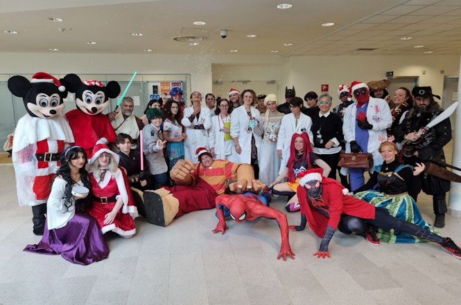 All'ospedale San Luca di Lucca  in visita i cosplayer