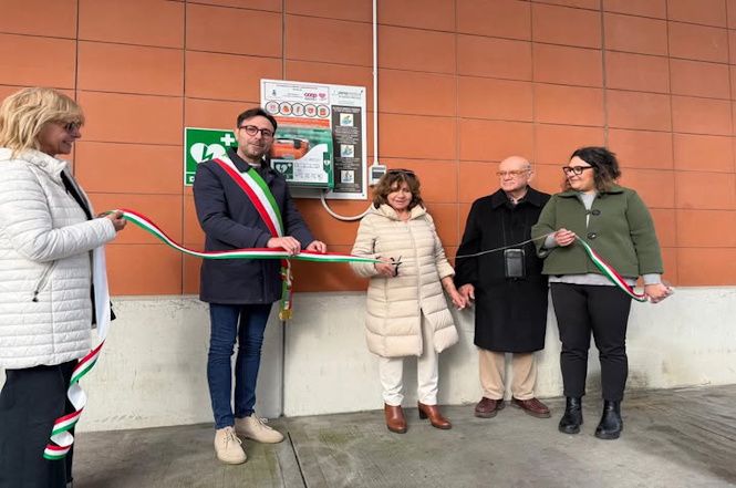 Pietrasanta, defibrillatore installato all'Unicoop sulla via Aurelia Nord