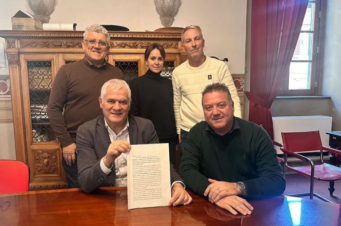 Camaiore, firmata la convenzione tra comune e direttore del Versilia Horse Show