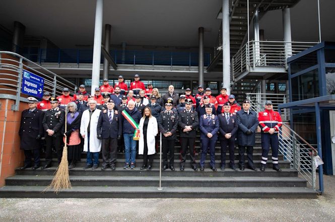 La Befana del Carabiniere ha chiuso le celebrazioni natalizie all'ospedale Versilia