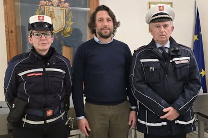 Stazzema saluta il nuovo comandante della Municipale: Enzo Faraboschi