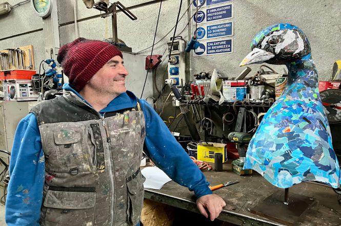 Jacopo Allegrucci, da Milano a Lecce parla sempre di cartapesta!