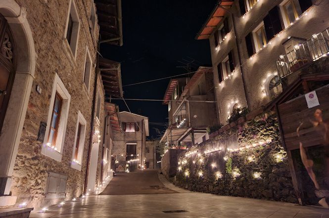 La Luminara del Venerdì Santo a Retignano: tradizione, fede e comunità