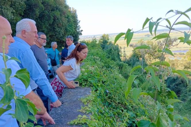 Massarosa, strada del Monte Balbano, via libera al mutuo per co-finanziare l'intervento